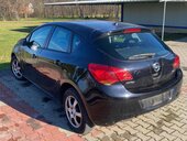 Opel Astra J 