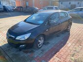 Opel Astra J 