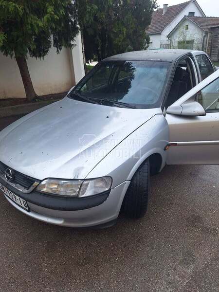 Opel Vectra B 