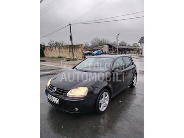 Volkswagen Golf 5 2.0 tdi