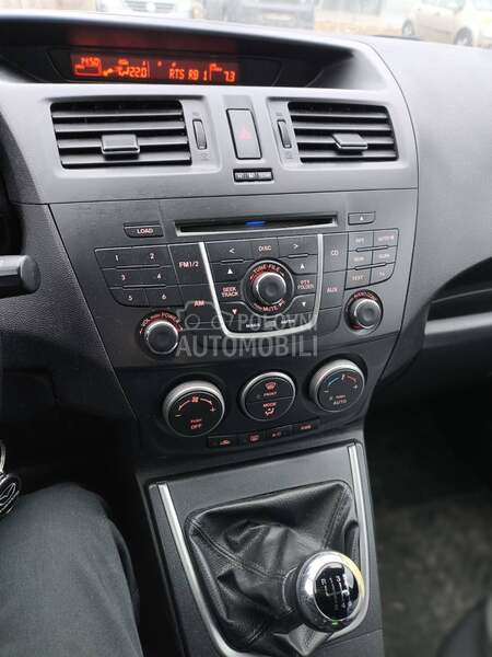 Mazda 5 