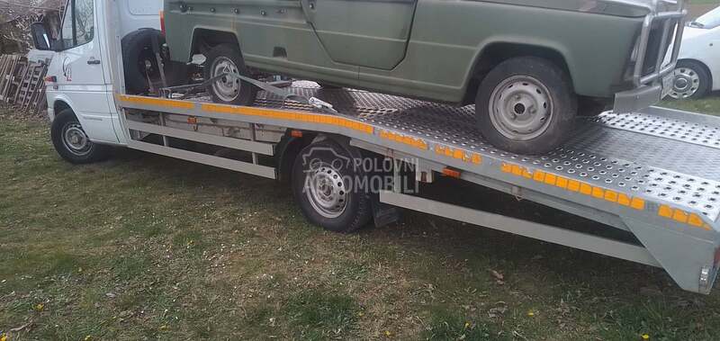 Mercedes Benz sprinter