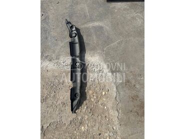 Lajsna izmedju vrata i krila za Audi Q3 od 2011. do 2025. god.