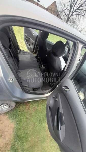 Opel Corsa D 