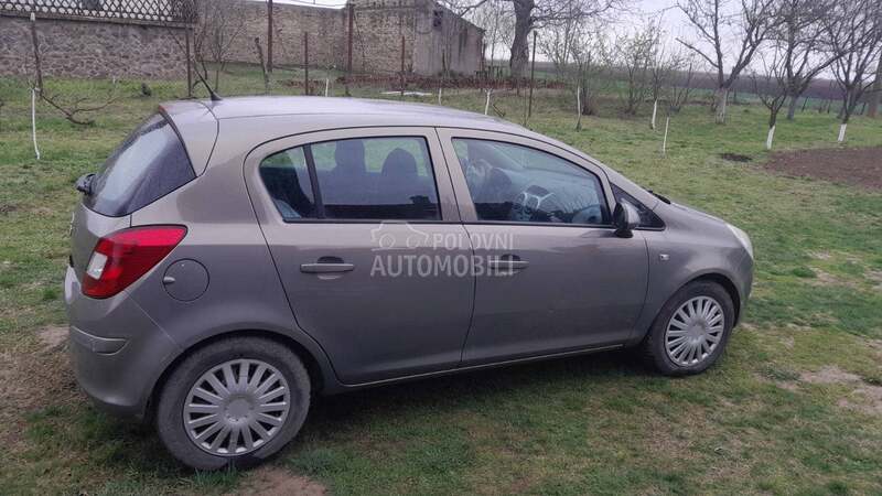 Opel Corsa D 