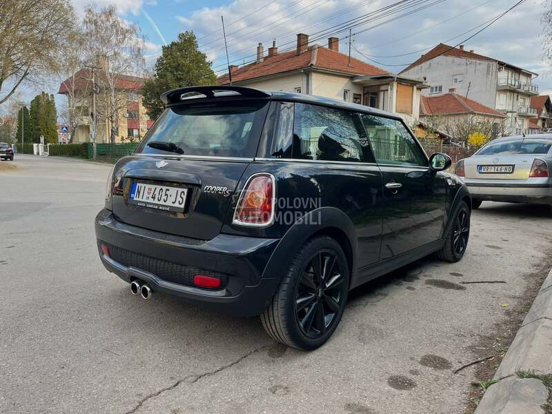 MINI Cooper S 