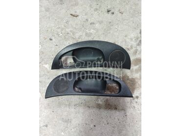 Plastike u vratima 147 za Alfa Romeo 147 od 2000. do 2010. god.