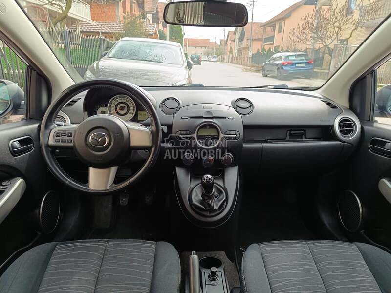 Mazda 2 1.3 Exclusive