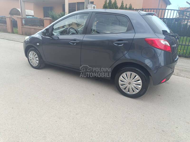 Mazda 2 1.3 Exclusive
