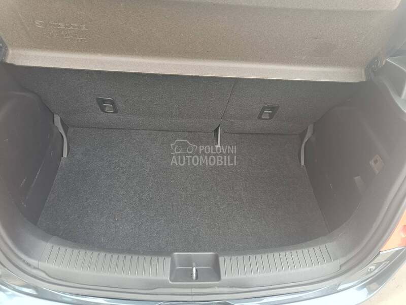 Mazda 2 1.3 Exclusive