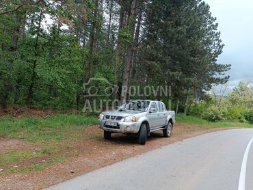 Nissan Navara 