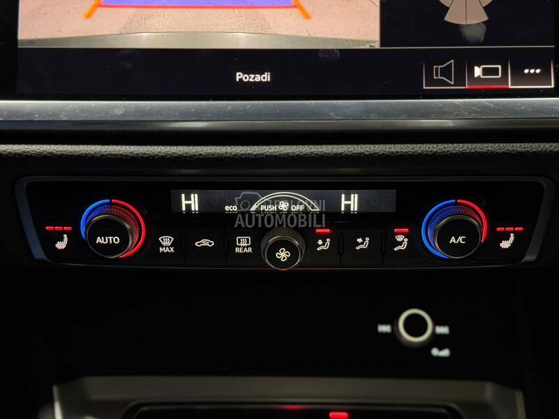 Audi Q3 2.0D/Matrix/Black