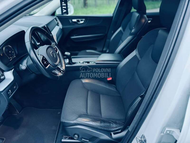 Volvo XC60 2.0 D3 AWD MOMENTUM