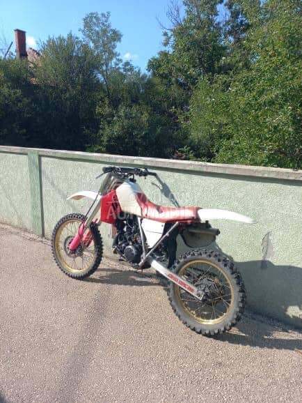 Yamaha YZ125 full cross