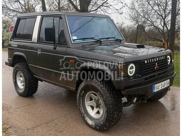 Mitsubishi Pajero 