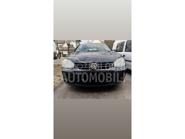 prednji branik za Volkswagen Golf 5 od 2002. do 2004. god.