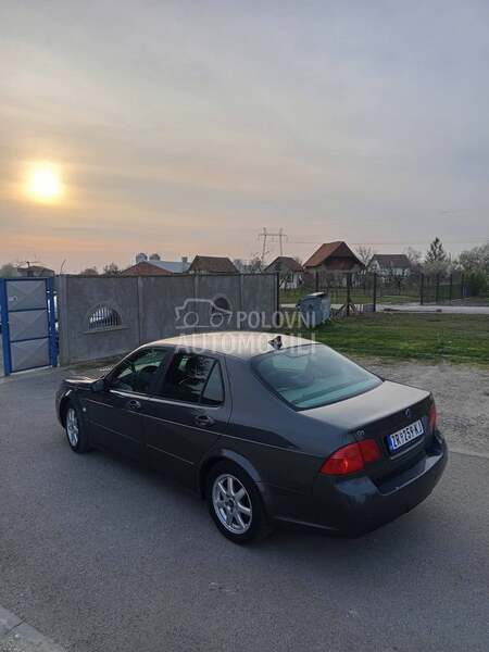 Saab 9-5 