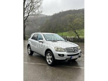 Mercedes Benz ML 320 