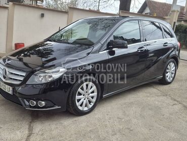 Mercedes Benz B 180 
