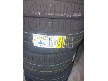 Rotalla 285/35 R21 Letnja