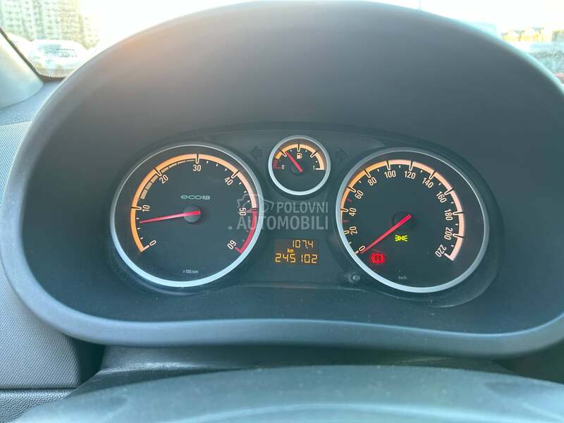 Opel Corsa D 1.3 CDTI