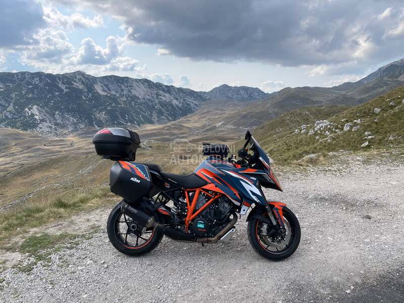 KTM 1290 Super Duke GT