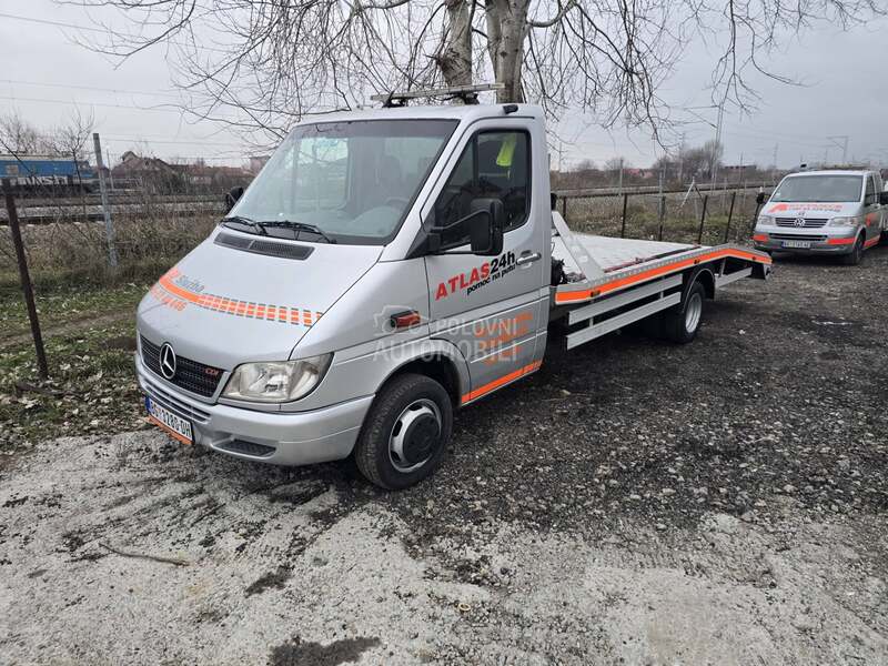 Mercedes Benz Sprinter 516