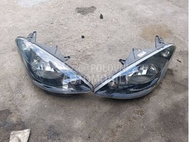 Farovi za Peugeot 1007 od 2005. do 2010. god.
