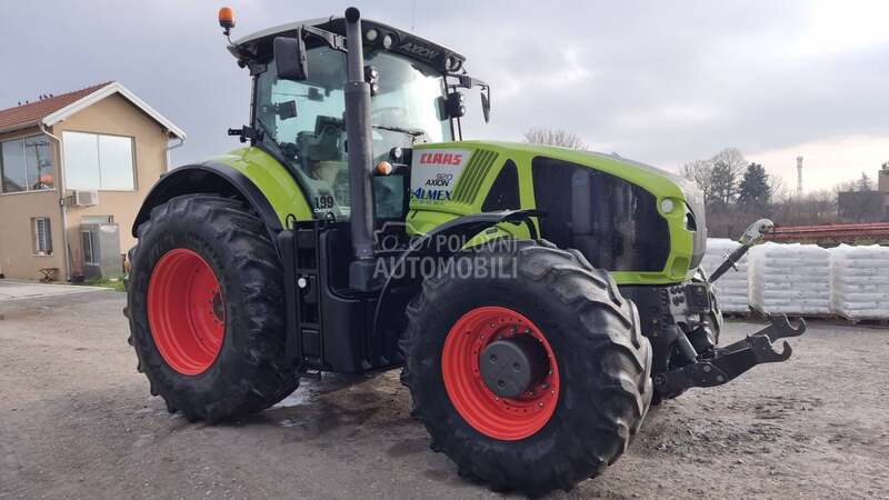 Claas axion 920