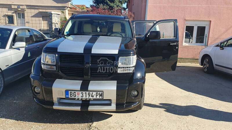 Dodge Nitro 