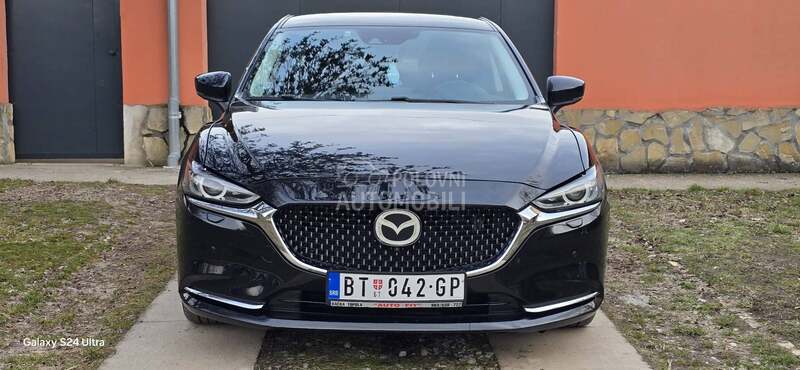 Mazda 6 
