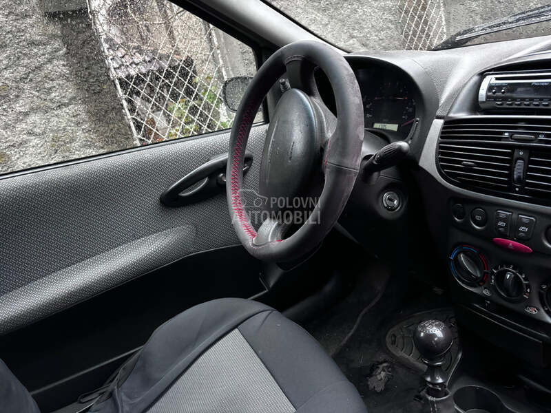 Fiat Punto 