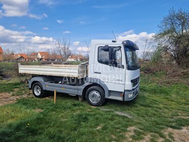 Mercedes Benz Atego 815
