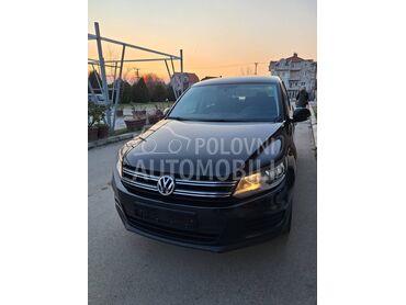 Volkswagen Tiguan 1.4 tsi NOV