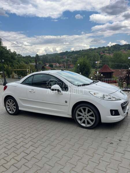 Peugeot 207 cc