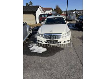 Mercedes Benz E 200 autom