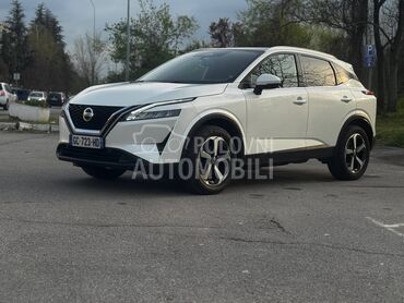 Nissan Qashqai VIRTUAL/PANO/MHEV