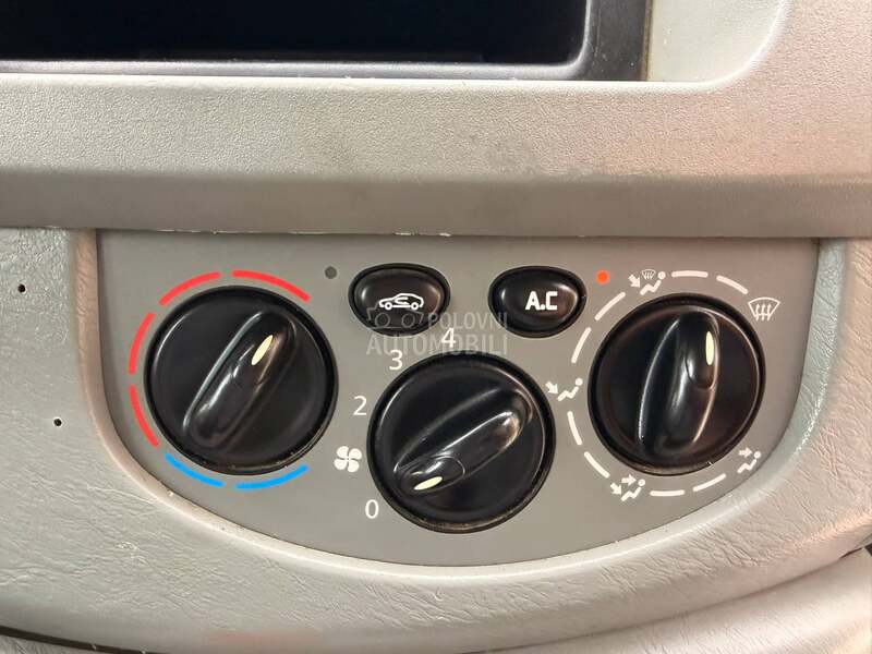 Renault Trafic 2.0dci