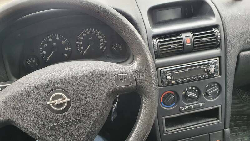 Opel Astra G 1.6