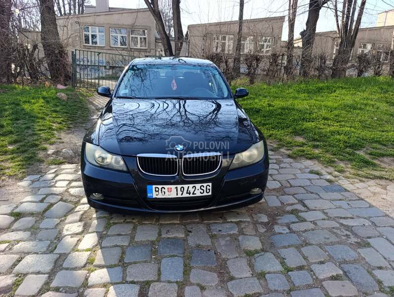 BMW 320 