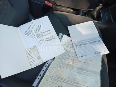 Volkswagen Golf 5 2,0 fdi