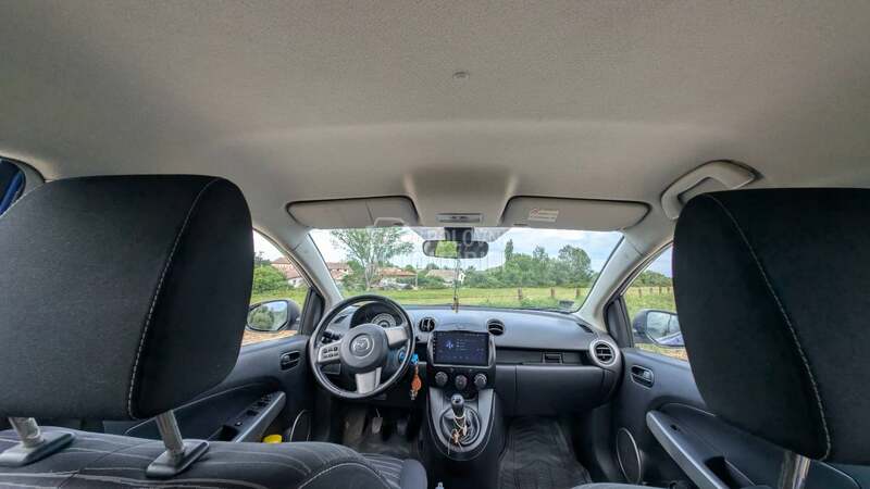 Mazda 2 1.4 HDI