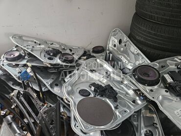 Podizaci Stakla za Volkswagen Passat B5.5 od 2001. do 2005. god.