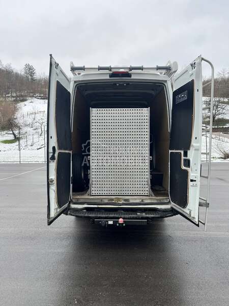 Iveco Daily 35 C dupli točak B kat.