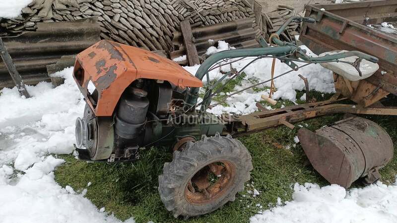 Labin Progres Motokultivator