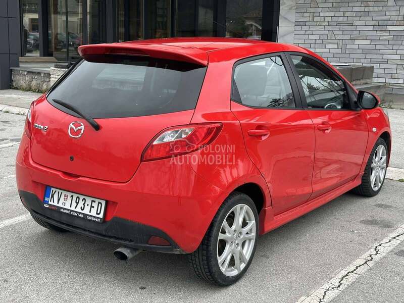 Mazda 2 