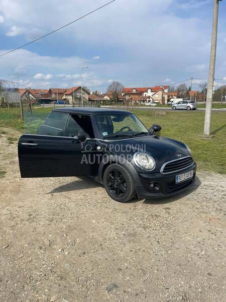 MINI One 