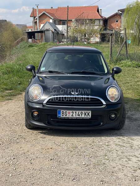 MINI One 