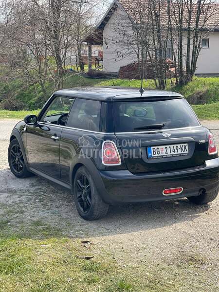 MINI One 