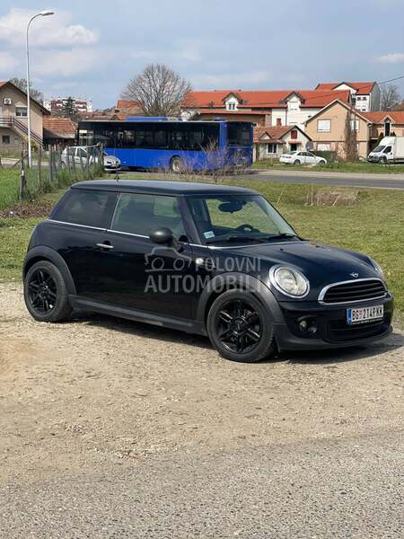 MINI One 